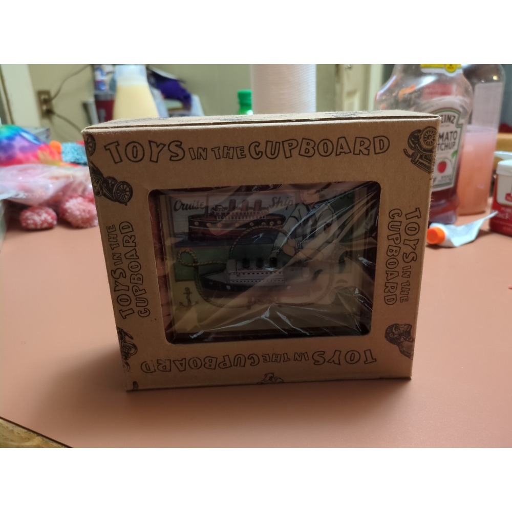 Toys in the Cupboard‎ Framed Shadows Of Yesterday Box Cruise Ship 79C-1997 Rare